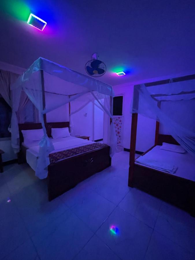 Garden Dreams Hotel 南威 外观 照片